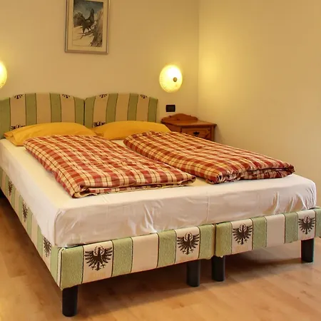 Hotel Rifugio Flora Alpina