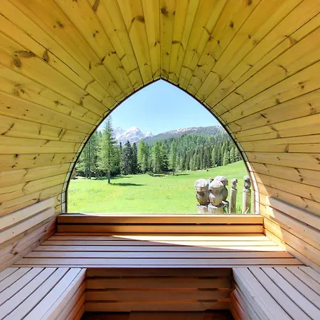 Hotel Rifugio Flora Alpina